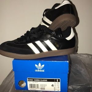 Adidas - SAMBA CLASSIC